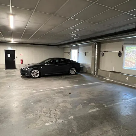 Leilighet Modern In Downtown With Parking