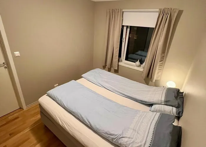 Modern In Downtown With Parking Lägenhet