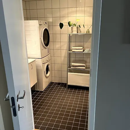 Modern In Downtown With Parking Apartament